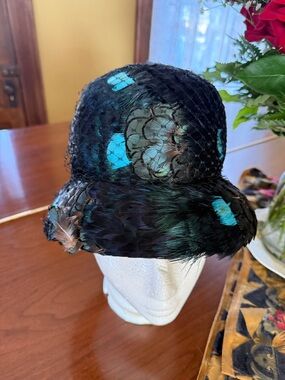 Vintage Feather Cloche Hat in Black and Teal